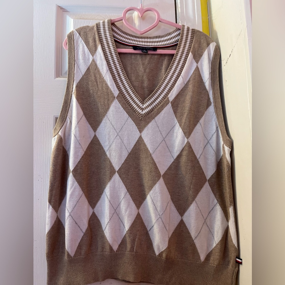 Tommy Hilfiger Beige and White Striped Sweater